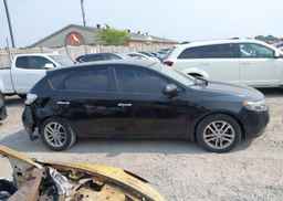 2012 KIA FORTE5 2.0L EX