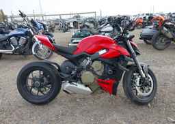 2023 DUCATI STREETFIGHTER V4