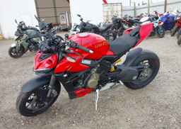 2023 DUCATI STREETFIGHTER V4