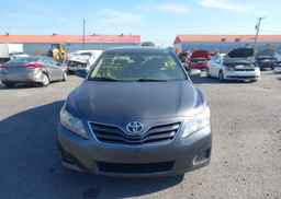 2010 TOYOTA CAMRY