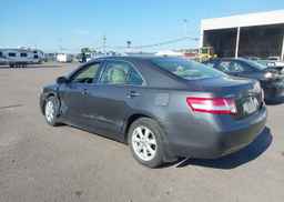 2010 TOYOTA CAMRY