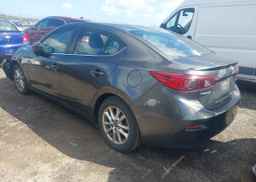 2017 MAZDA MAZDA3
