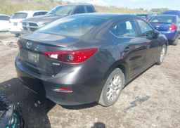 2017 MAZDA MAZDA3