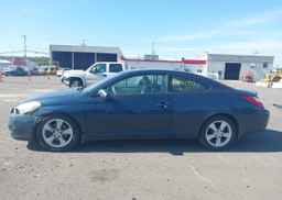 2004 TOYOTA CAMRY SOLARA SE