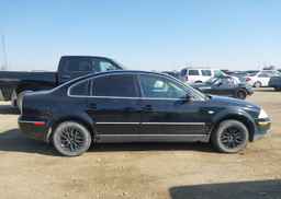 2003 VOLKSWAGEN PASSAT GLS