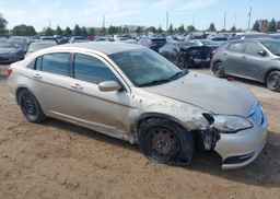2013 CHRYSLER 200 LX