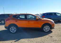 2017 NISSAN QASHQAI S