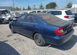 2003 TOYOTA CAMRY LE