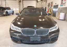 2018 BMW 750 XI