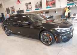 2018 BMW 750 XI