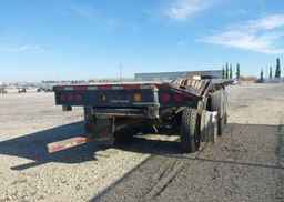 2018 LODE KING INDUSTRIES FLAT DECK TRAILER