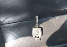 2004 VOLKSWAGEN PASSAT GLX