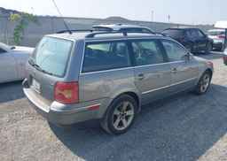 2004 VOLKSWAGEN PASSAT GLX