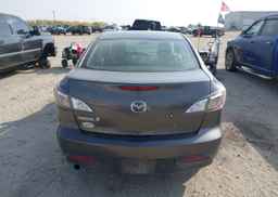 2010 MAZDA MAZDA3 GS