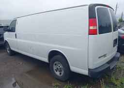 2014 GMC SAVANA 3500 1WT