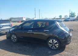 2016 NISSAN LEAF
