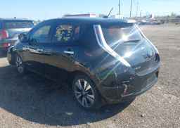 2016 NISSAN LEAF