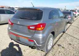 2011 MITSUBISHI RVR SE