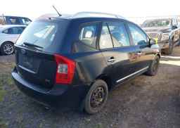 2011 KIA RONDO
