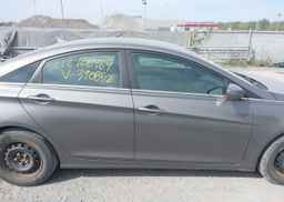 2012 HYUNDAI SONATA GL