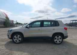 2012 VOLKSWAGEN TIGUAN S
