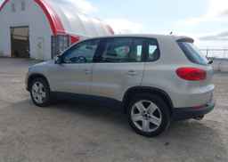 2012 VOLKSWAGEN TIGUAN S
