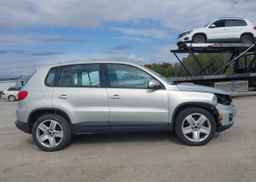 2012 VOLKSWAGEN TIGUAN S