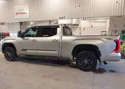 2022 TOYOTA TUNDRA PLATINUM