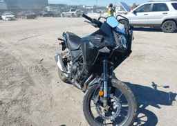 2025 HONDA CB500 XA