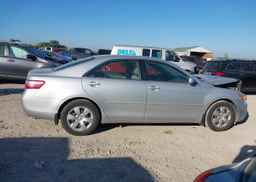 2007 TOYOTA CAMRY LE