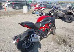 2011 DUCATI DIAVEL