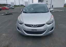 2013 HYUNDAI ELANTRA GL