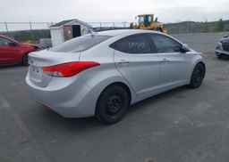 2013 HYUNDAI ELANTRA GL