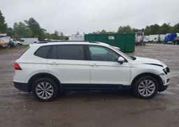 2018 VOLKSWAGEN TIGUAN TRENDLINE