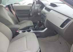 2010 FORD FOCUS S