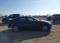 2014 MAZDA MAZDA3 GS-SKY