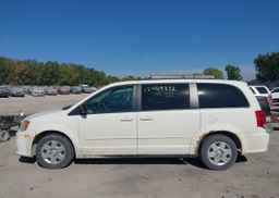 2013 DODGE CARAVAN