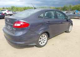 2013 FORD FIESTA SE