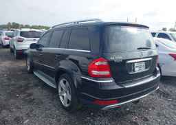 2010 MERCEDES-BENZ GL 550 4MATIC