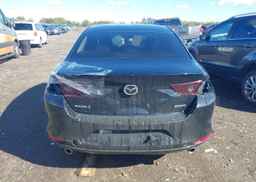 2019 MAZDA 3