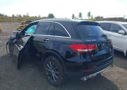 2016 MERCEDES-BENZ GLC 300 4MATIC