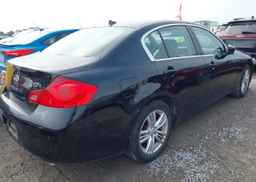 2011 INFINITI G37