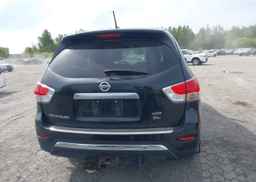 2015 NISSAN PATHFINDER PLATINUM