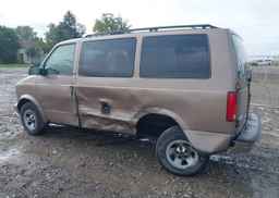 2002 GMC SAFARI SL