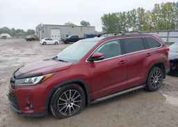2017 TOYOTA HIGHLANDER