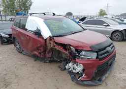 2017 TOYOTA HIGHLANDER