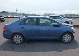 2009 TOYOTA YARIS