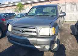 2004 TOYOTA TUNDRA