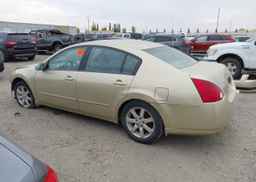 2004 NISSAN MAXIMA SE