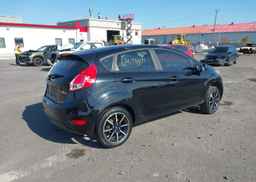 2017 FORD FIESTA SE